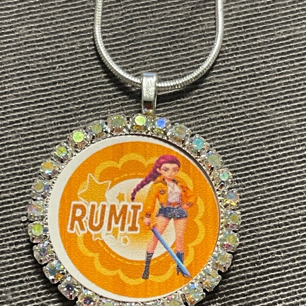RUmi Orange and Silver Pendant Necklace